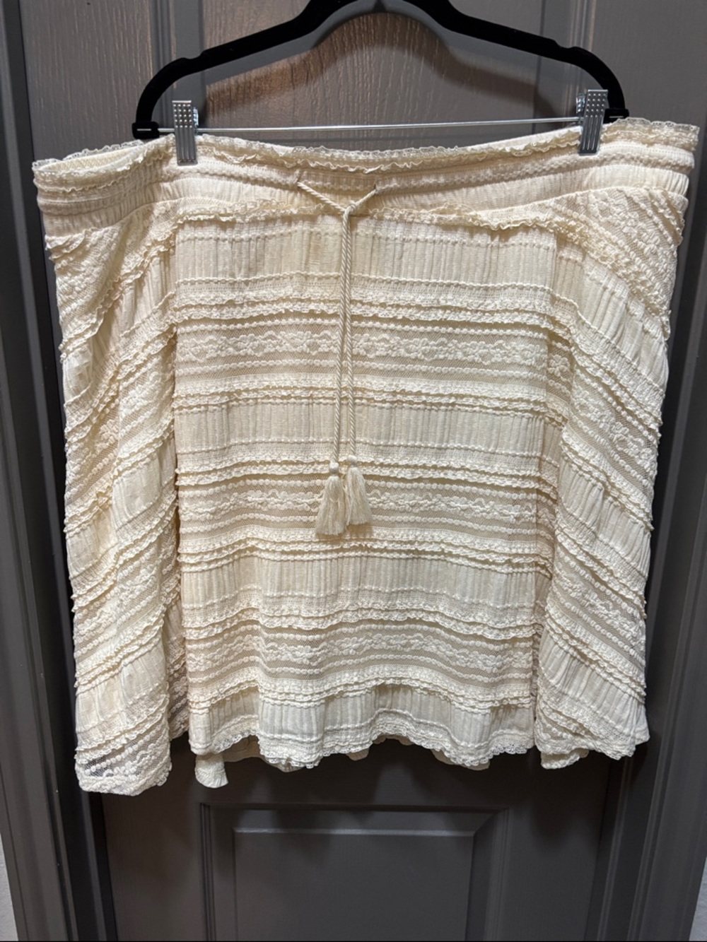 Women’s Cream Boho Lace Skirt
